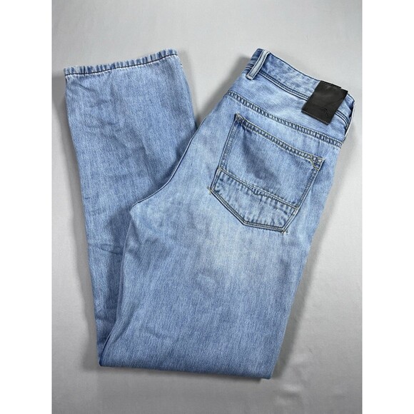 Tommy Bahama Mens Relaxed Fit Jeans Light Wash 34 x 32(Fits34x31) Tencel blend - Picture 1 of 15